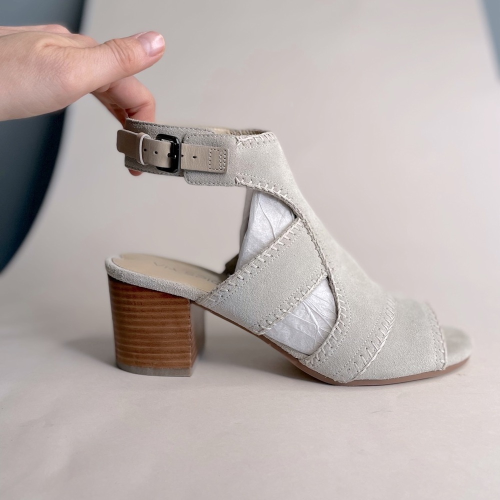 VIA SPIGA tan leather sandals